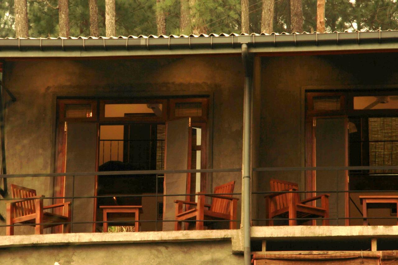 Rowinrich Cottages Ella Exteriör bild